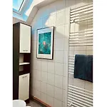 Bahnhofstrasse 10 - 4 *