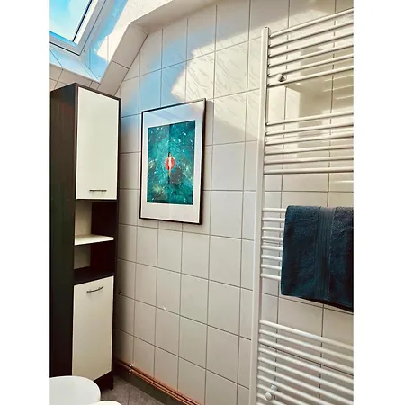 Bahnhofstrasse 10 - 4 *